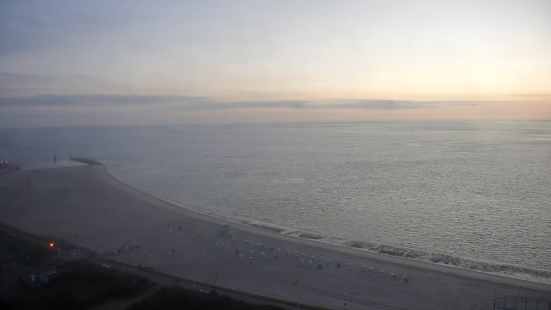 Archived image Webcam Sylt: Hörnum - Beach