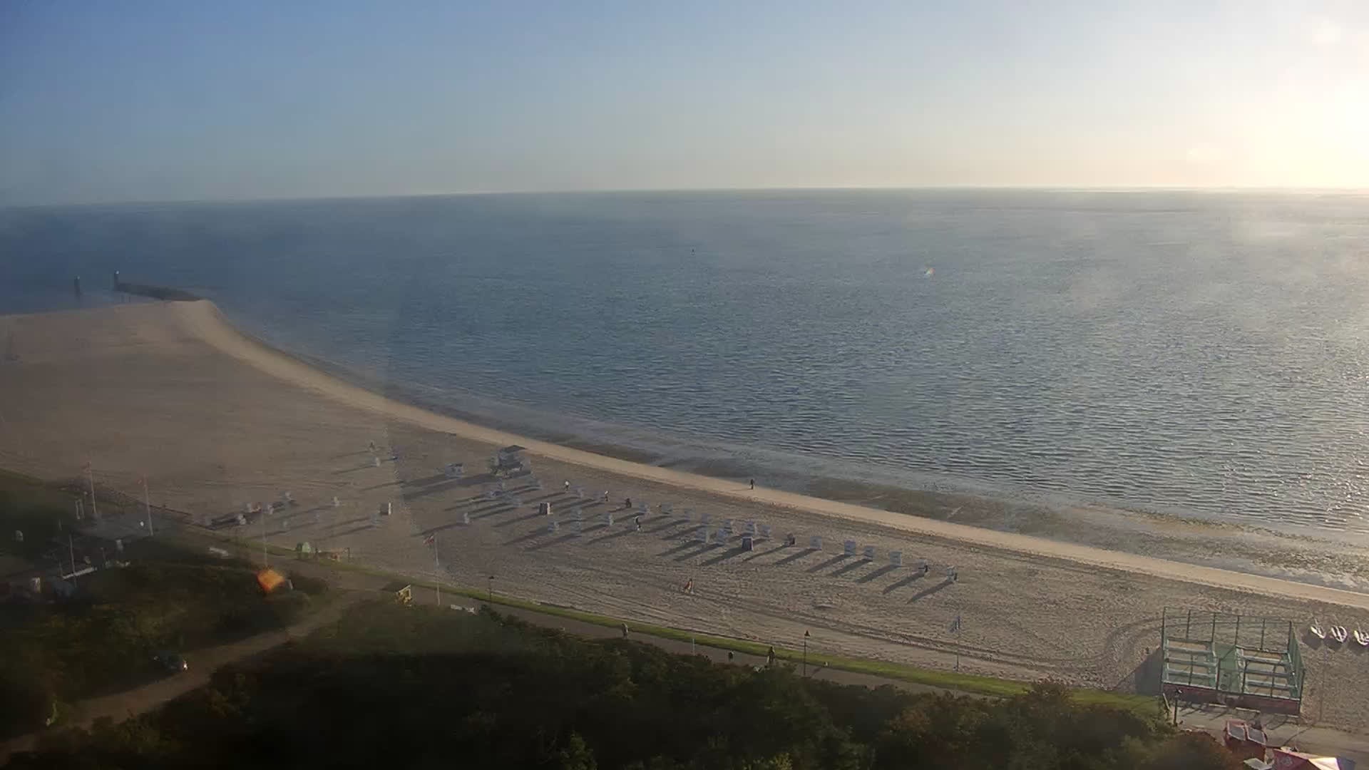 Archived image Webcam Sylt: Hörnum - Beach