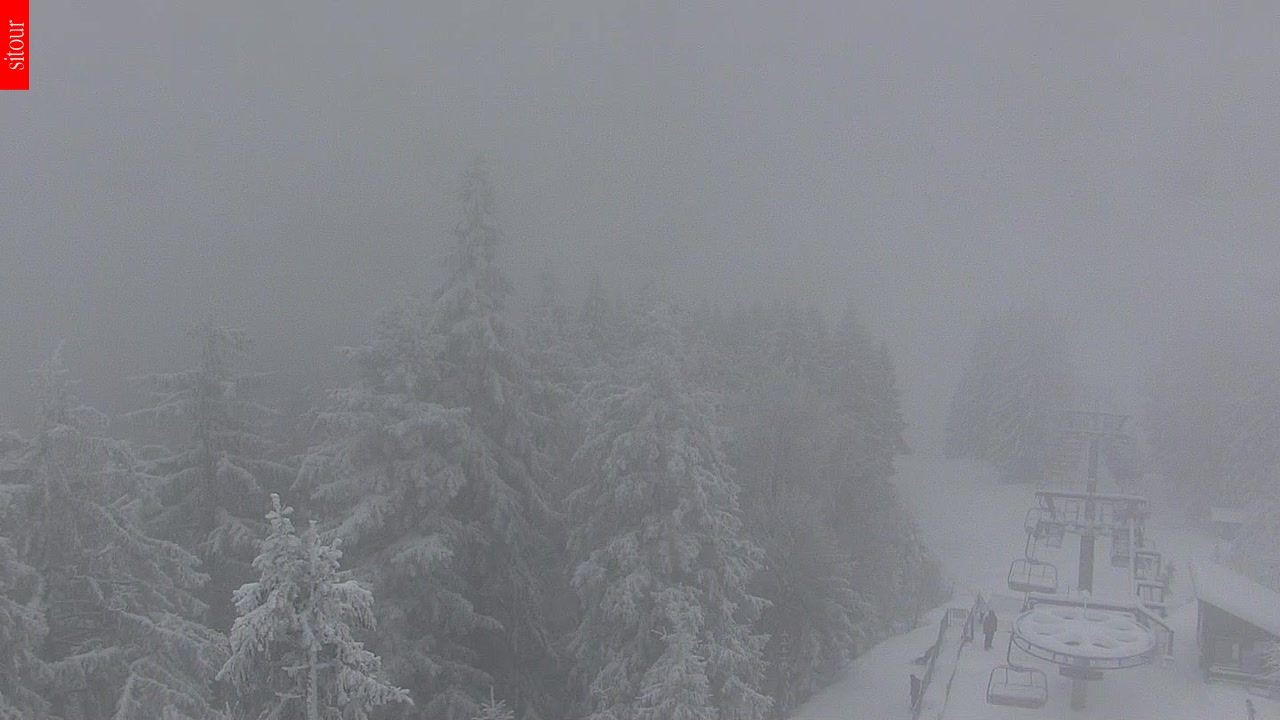 Archived image Webcam View from the top of the Špičák.