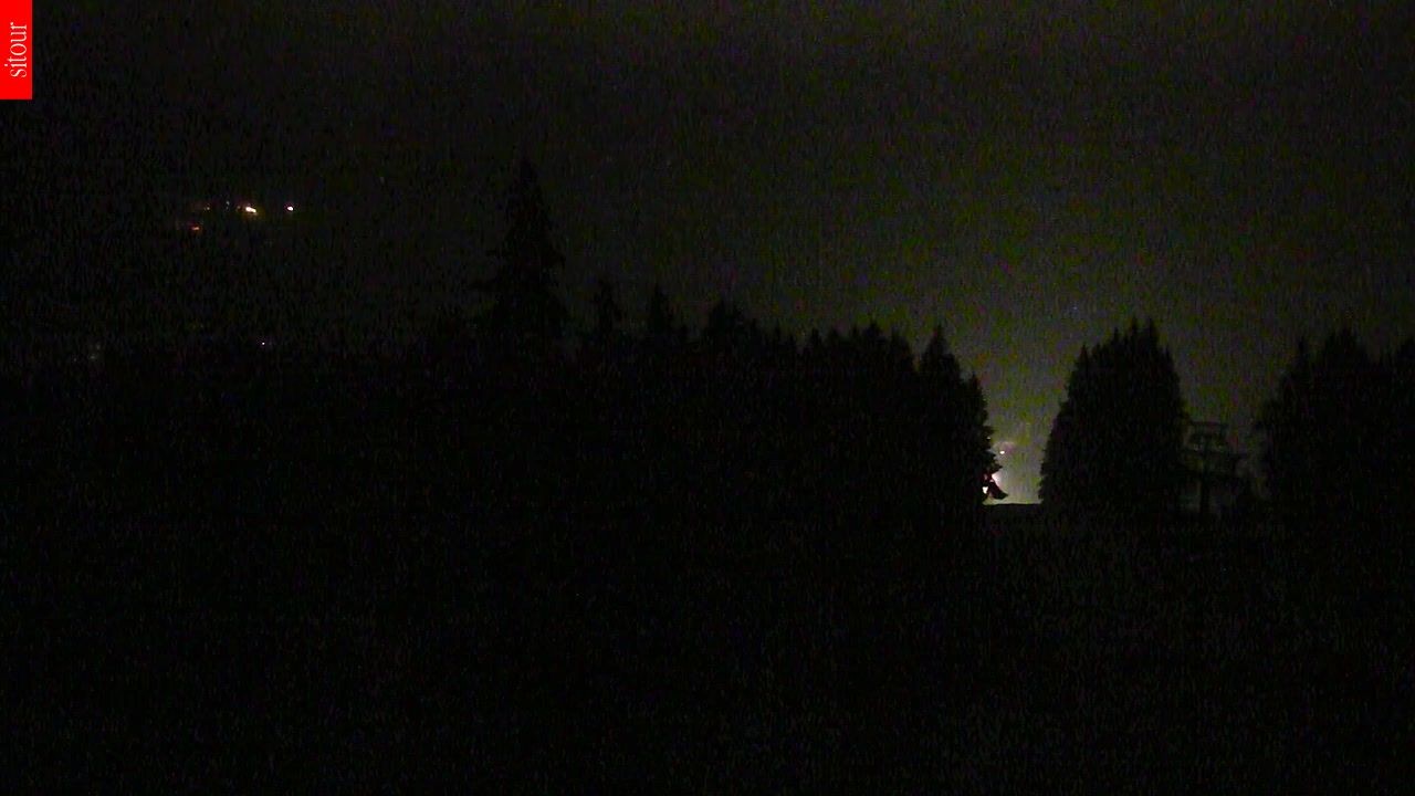 Archived image Webcam View from the top of the Špičák.