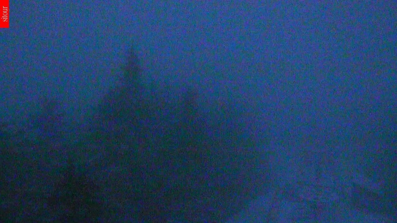 Archived image Webcam View from the top of the Špičák.