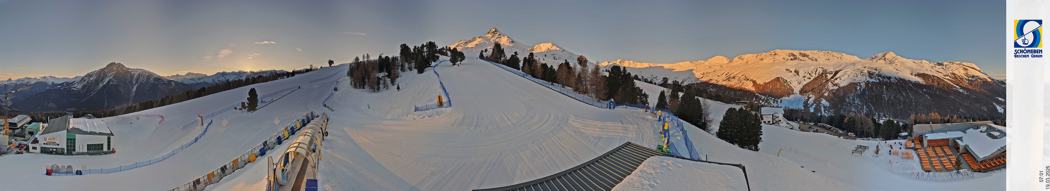 Archiv Foto Webcam Schöneben - Panoramablick von der Mittelstation