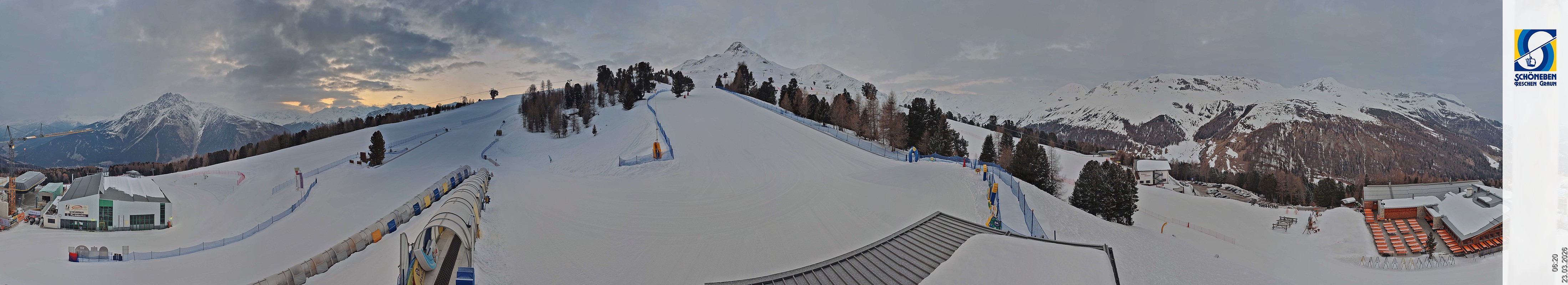 Archiv Foto Webcam Schöneben - Panoramablick von der Mittelstation