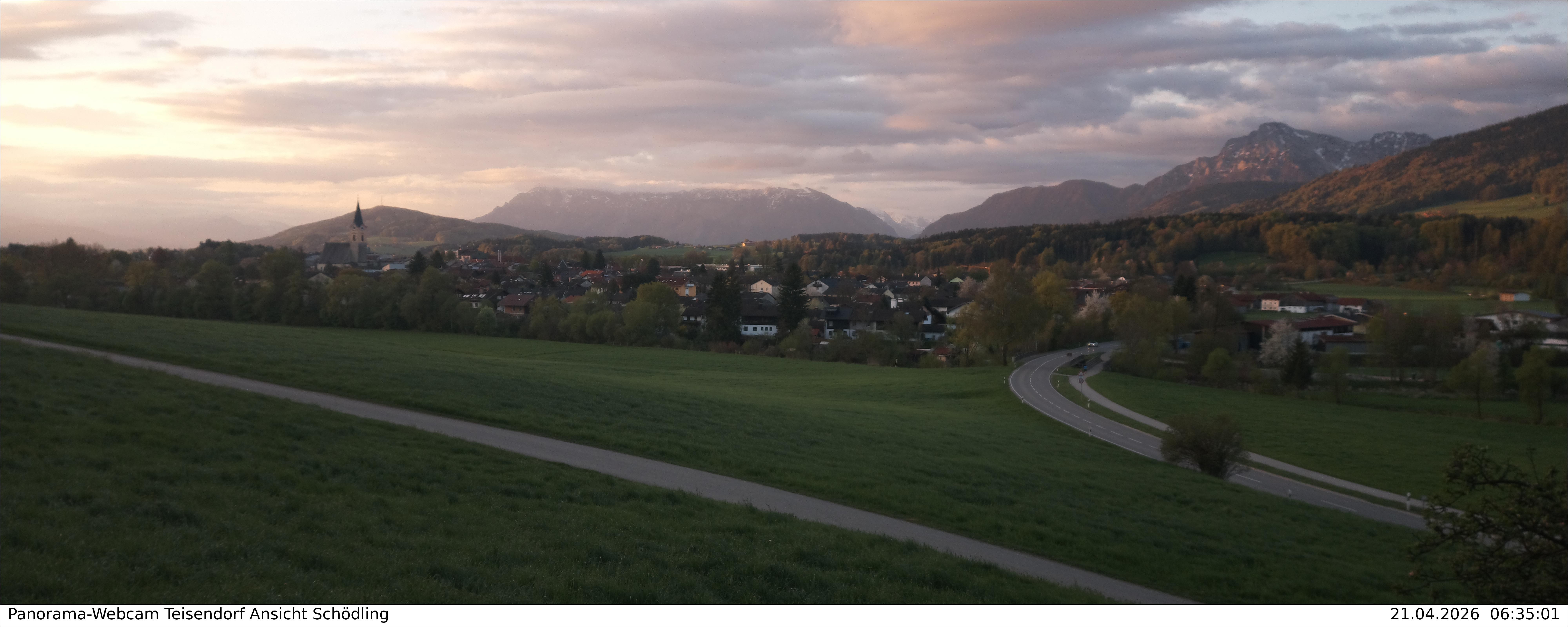Archiv Foto Webcam Blick auf Teisendorf