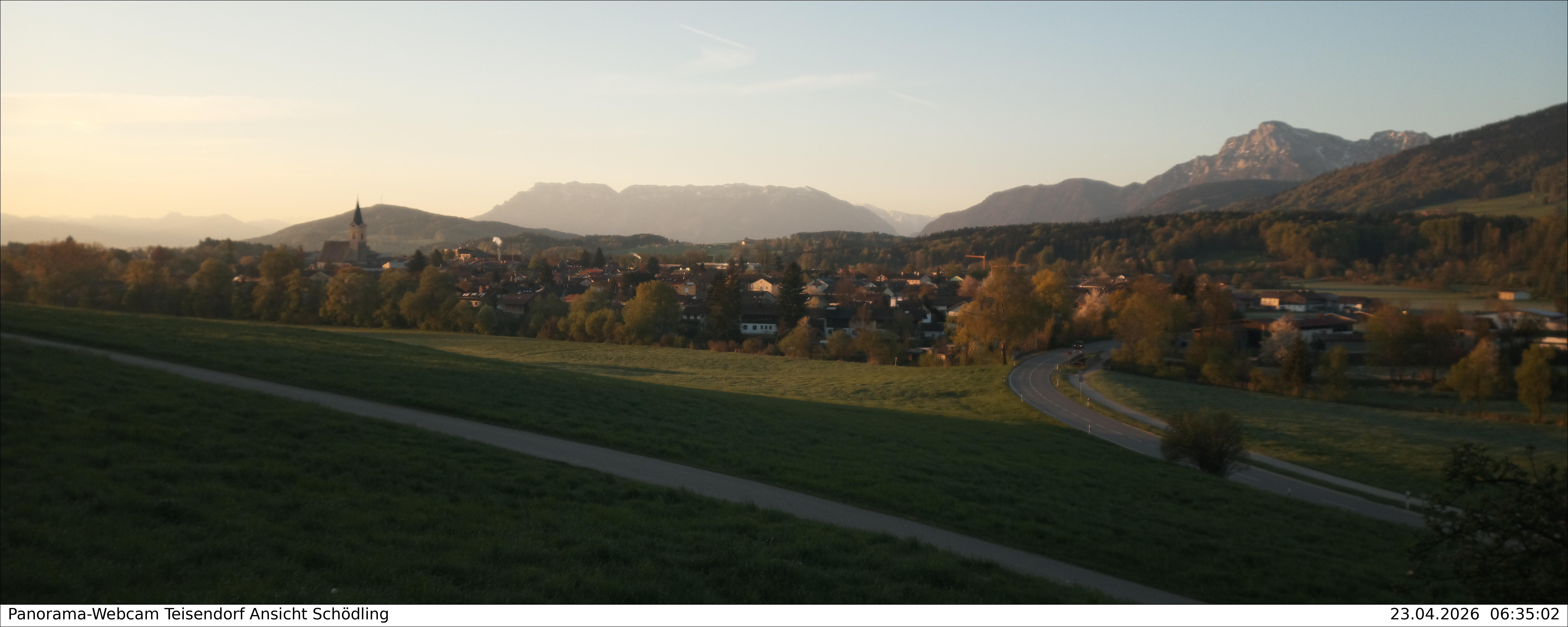 Archiv Foto Webcam Blick auf Teisendorf