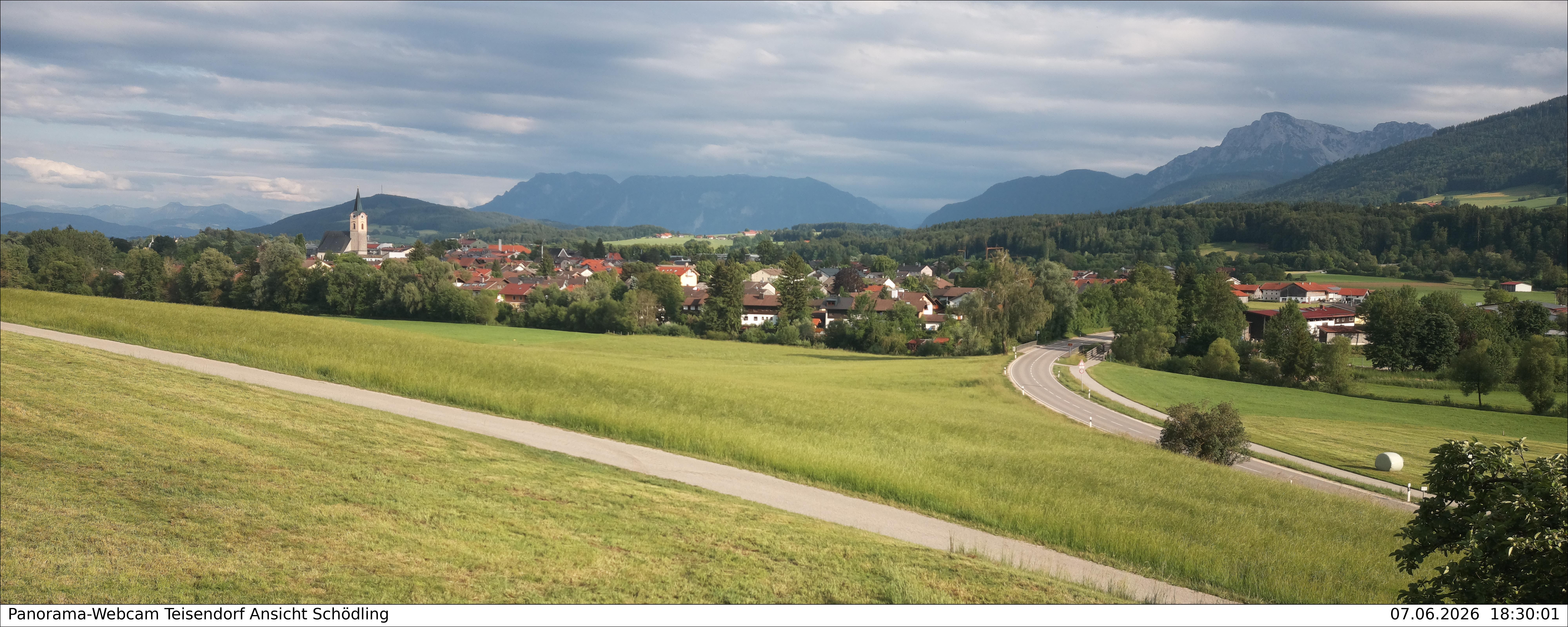 Archiv Foto Webcam Blick auf Teisendorf