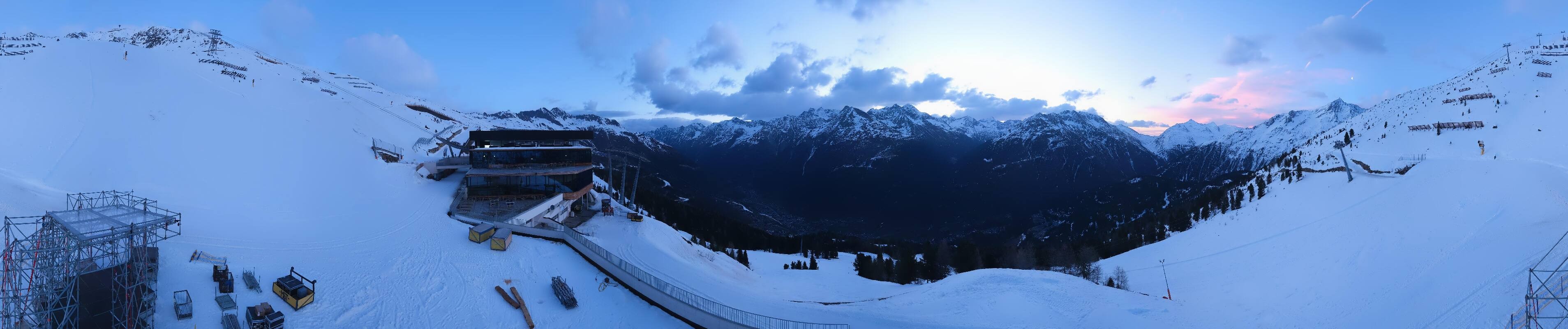 Archiv Foto Webcam Mittelstation Gaislachkogel