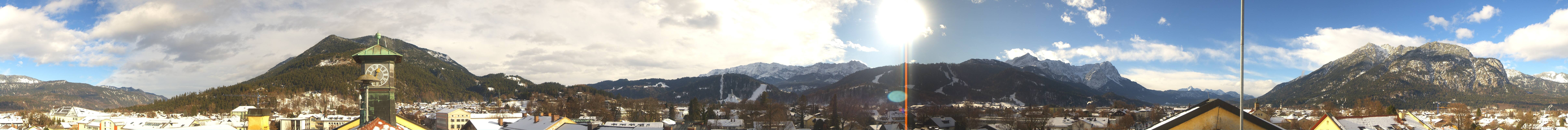 Archiv Foto Webcam Panoramablick Rathaus Garmisch-Partenkirchen
