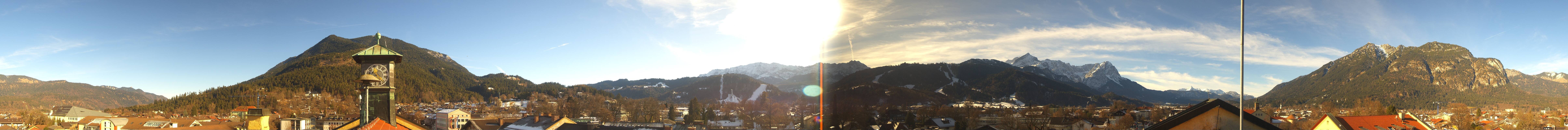 Archiv Foto Webcam Panoramablick Rathaus Garmisch-Partenkirchen