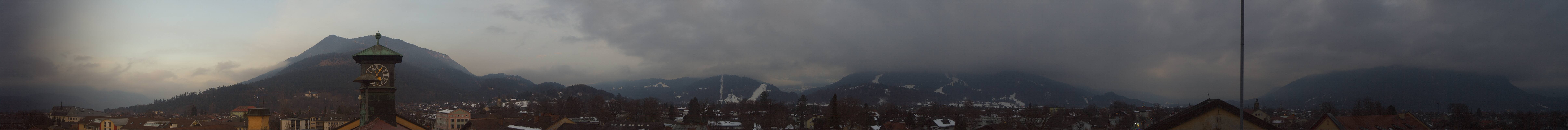 Archiv Foto Webcam Panoramablick Rathaus Garmisch-Partenkirchen