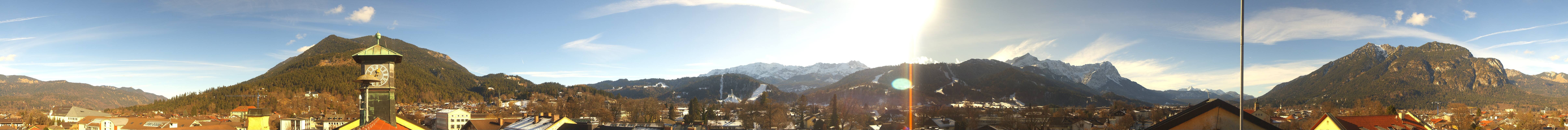 Archiv Foto Webcam Panoramablick Rathaus Garmisch-Partenkirchen
