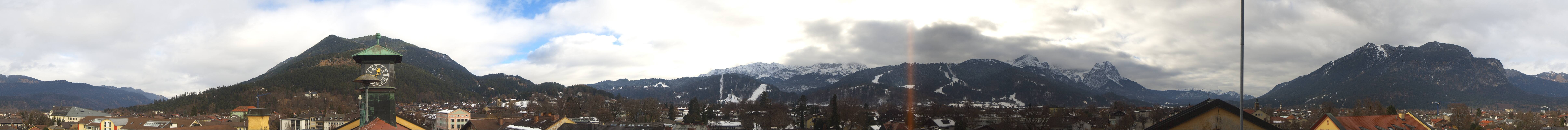 Archiv Foto Webcam Panoramablick Rathaus Garmisch-Partenkirchen