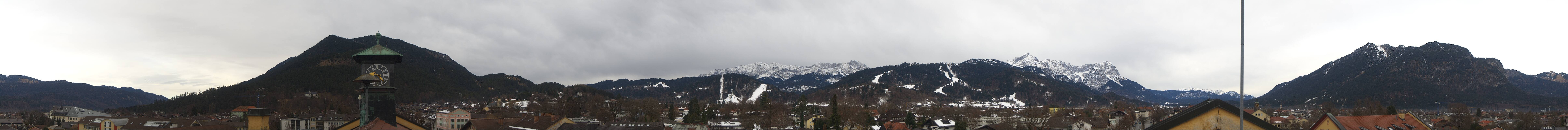 Archiv Foto Webcam Panoramablick Rathaus Garmisch-Partenkirchen