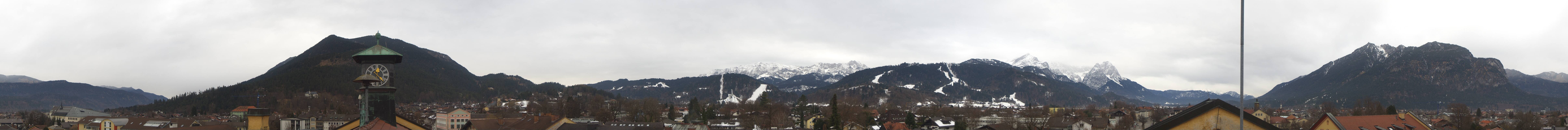 Archiv Foto Webcam Panoramablick Rathaus Garmisch-Partenkirchen
