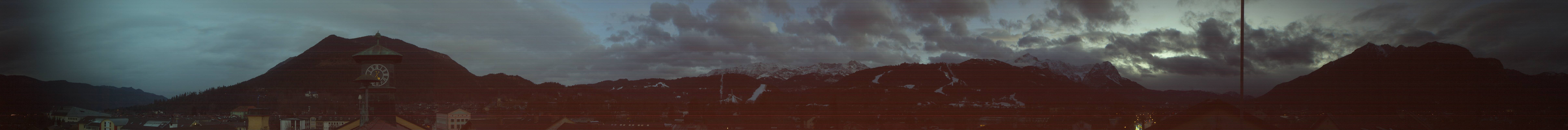 Archiv Foto Webcam Panoramablick Rathaus Garmisch-Partenkirchen