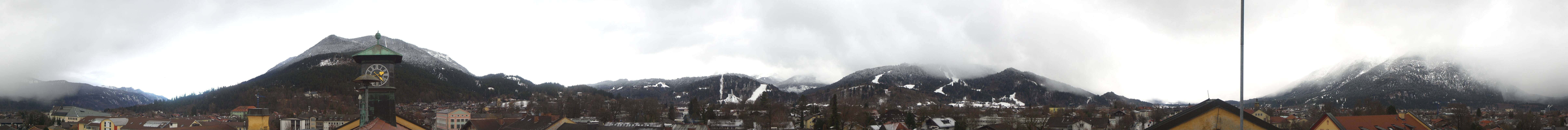 Archiv Foto Webcam Panoramablick Rathaus Garmisch-Partenkirchen