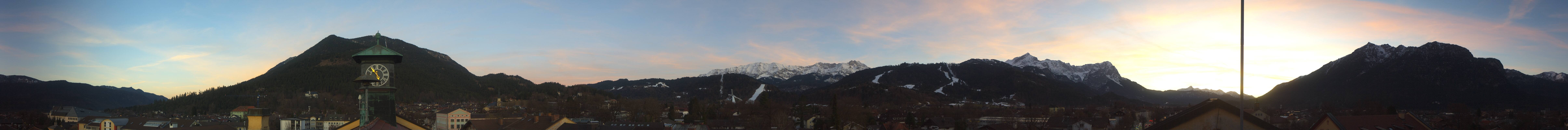 Archived image Webcam Garmisch townhall