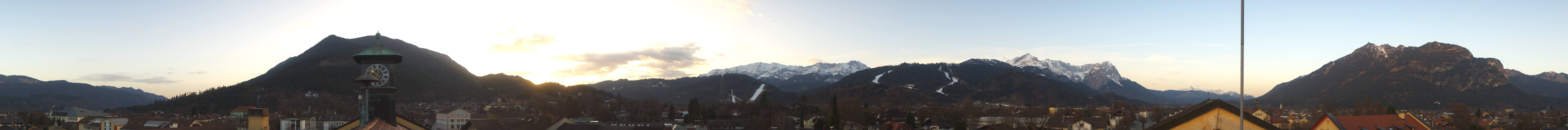 Archived image Webcam Garmisch townhall