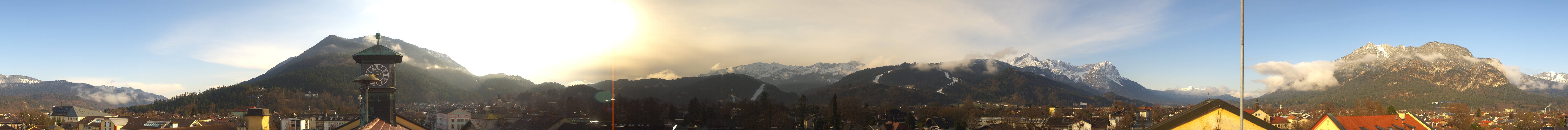 Archiv Foto Webcam Panoramablick Rathaus Garmisch-Partenkirchen