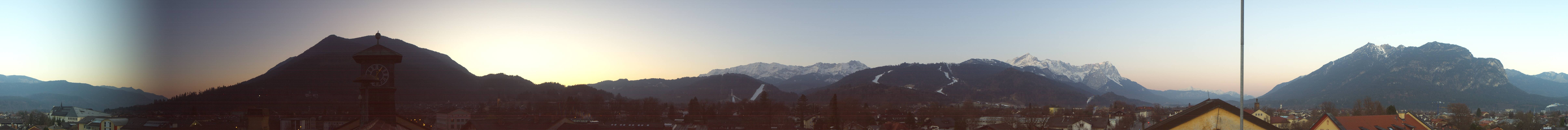Archived image Webcam Garmisch townhall