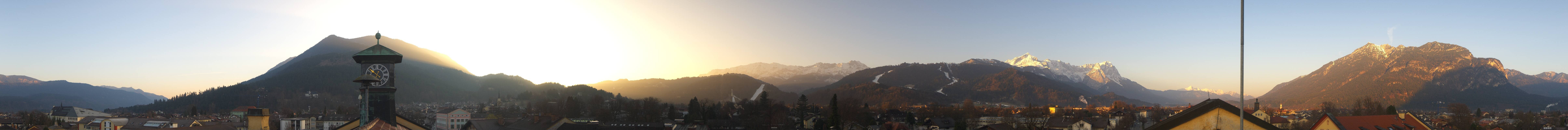 Archived image Webcam Garmisch townhall