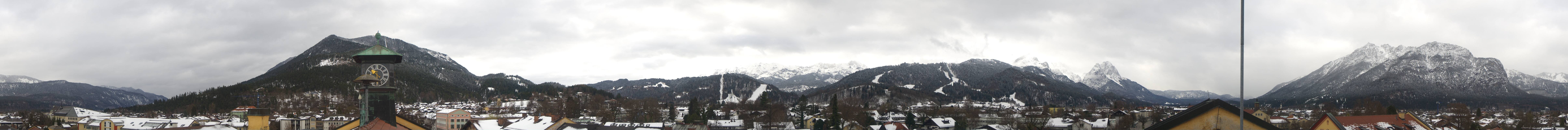 Archiv Foto Webcam Panoramablick Rathaus Garmisch-Partenkirchen