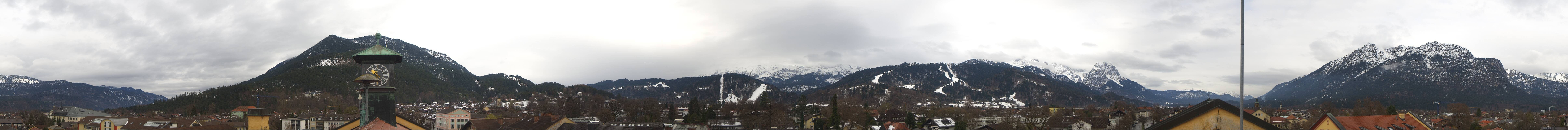 Archiv Foto Webcam Panoramablick Rathaus Garmisch-Partenkirchen