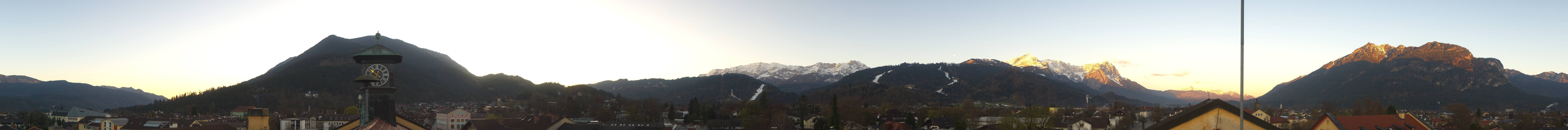 Archived image Webcam Garmisch townhall