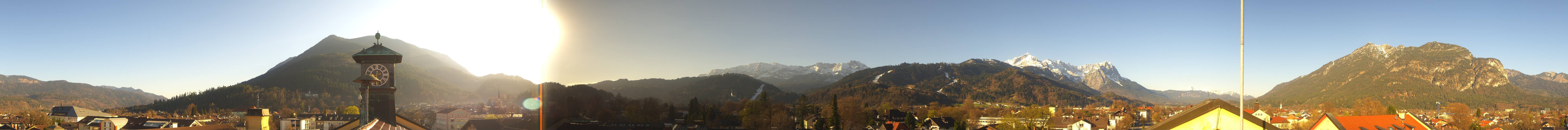 Archived image Webcam Garmisch townhall