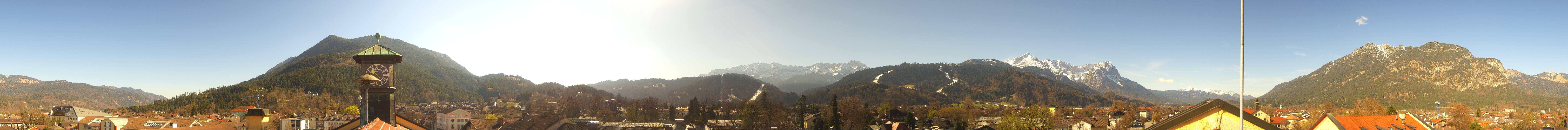 Archived image Webcam Garmisch townhall