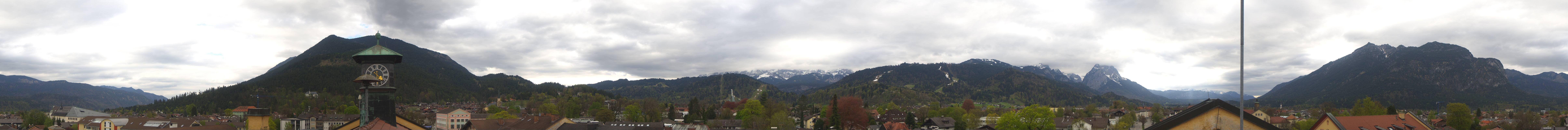 Archiv Foto Webcam Panoramablick Rathaus Garmisch-Partenkirchen