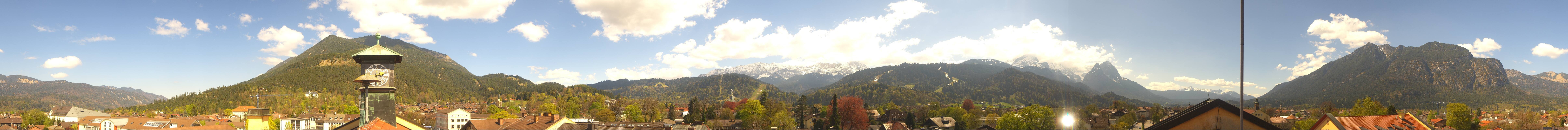 Archiv Foto Webcam Panoramablick Rathaus Garmisch-Partenkirchen