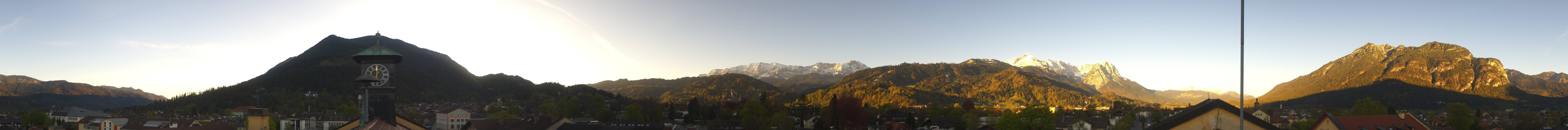 Archived image Webcam Garmisch townhall