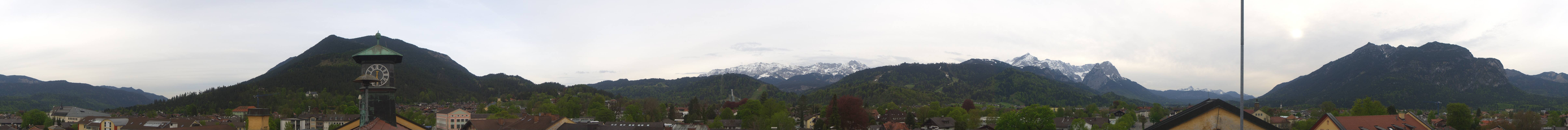 Archiv Foto Webcam Panoramablick Rathaus Garmisch-Partenkirchen