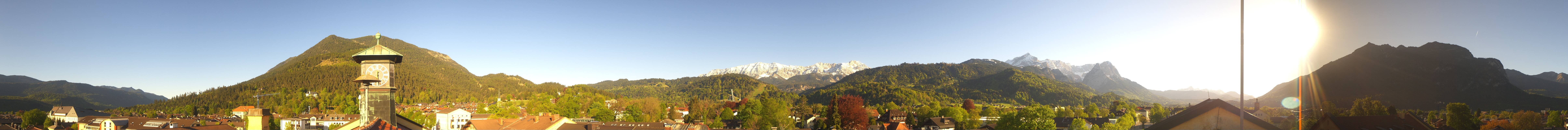 Archived image Webcam Garmisch townhall