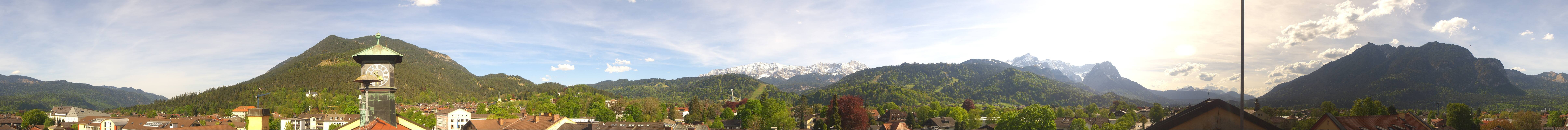 Archiv Foto Webcam Panoramablick Rathaus Garmisch-Partenkirchen