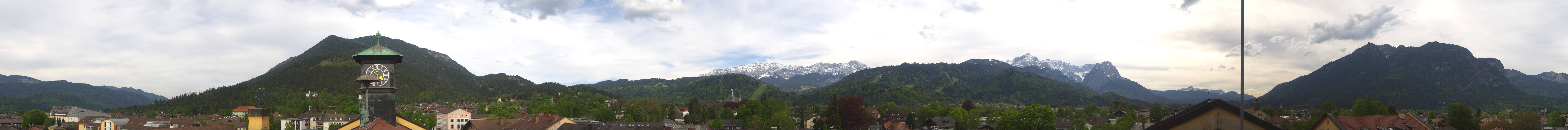 Archiv Foto Webcam Panoramablick Rathaus Garmisch-Partenkirchen