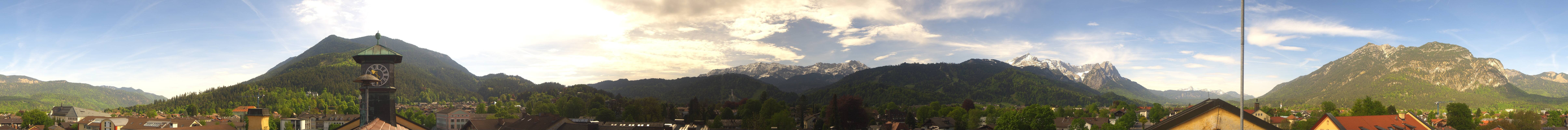 Archiv Foto Webcam Panoramablick Rathaus Garmisch-Partenkirchen