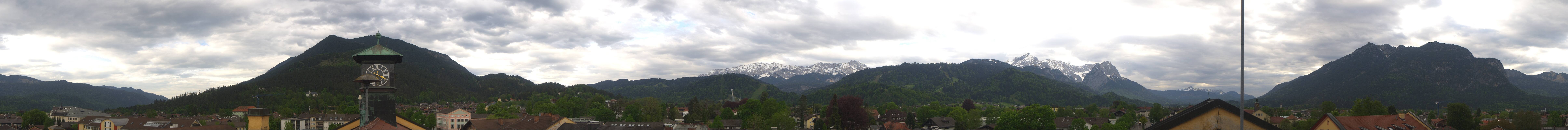 Archiv Foto Webcam Panoramablick Rathaus Garmisch-Partenkirchen