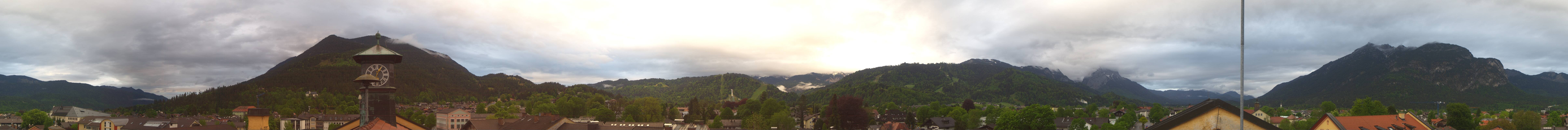 Archiv Foto Webcam Panoramablick Rathaus Garmisch-Partenkirchen