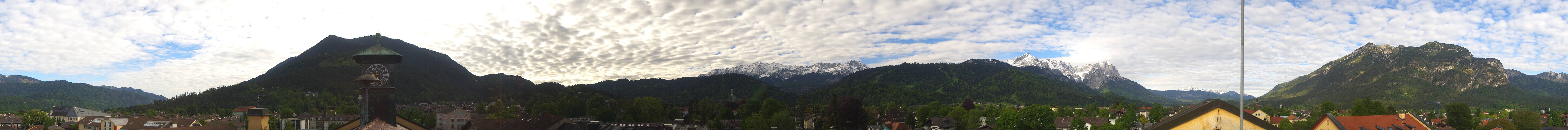 Archiv Foto Webcam Panoramablick Rathaus Garmisch-Partenkirchen