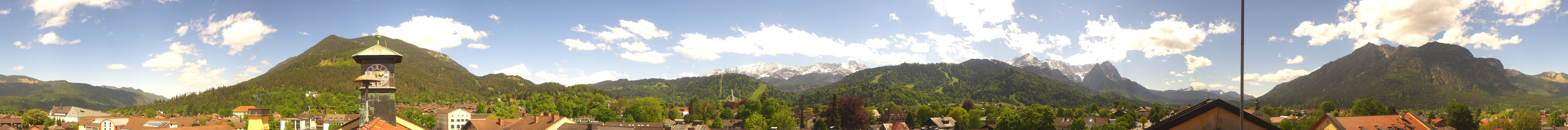 Archiv Foto Webcam Panoramablick Rathaus Garmisch-Partenkirchen