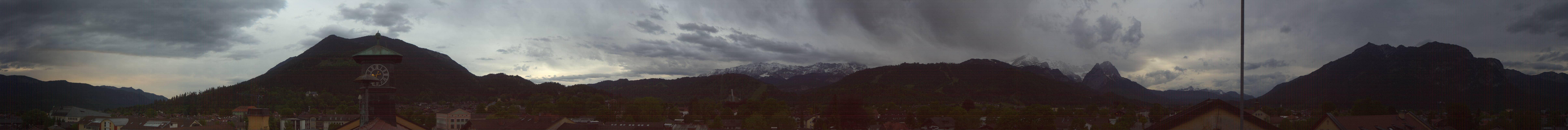 Archiv Foto Webcam Panoramablick Rathaus Garmisch-Partenkirchen