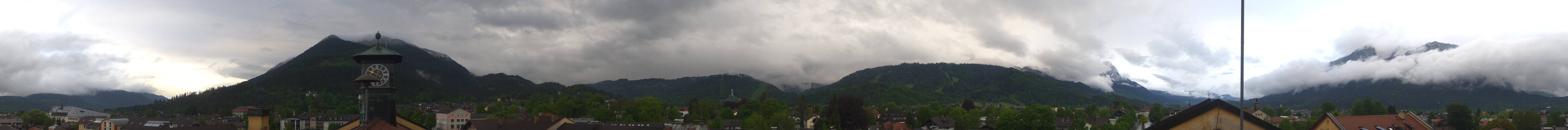 Archiv Foto Webcam Panoramablick Rathaus Garmisch-Partenkirchen