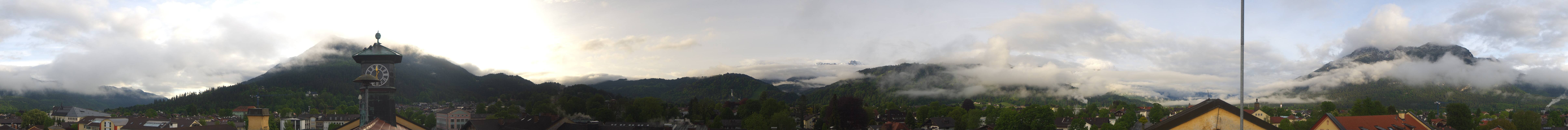 Archiv Foto Webcam Panoramablick Rathaus Garmisch-Partenkirchen