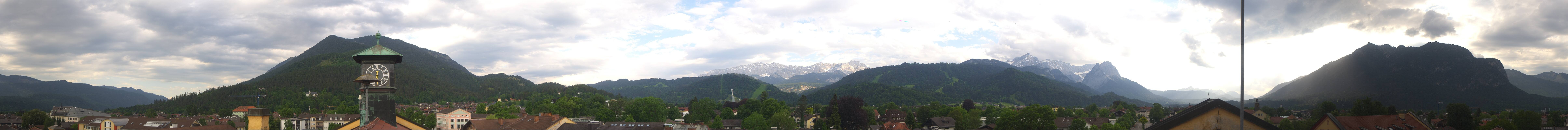 Archived image Webcam Garmisch townhall