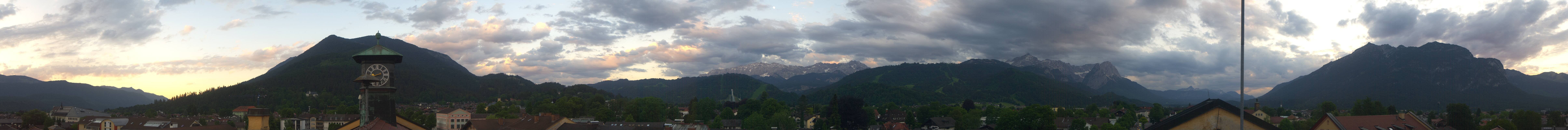 Archived image Webcam Garmisch townhall
