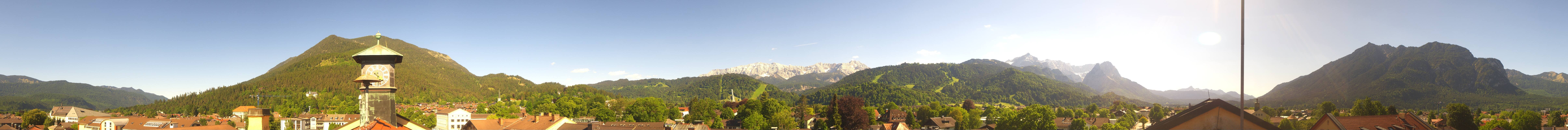 Archived image Webcam Garmisch townhall