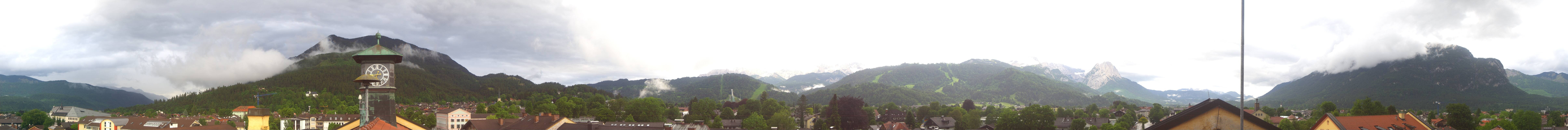 Archiv Foto Webcam Panoramablick Rathaus Garmisch-Partenkirchen