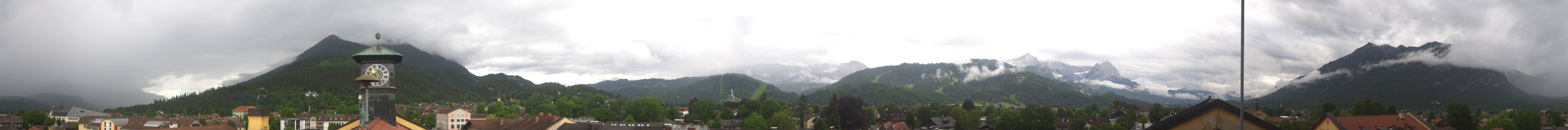 Archiv Foto Webcam Panoramablick Rathaus Garmisch-Partenkirchen